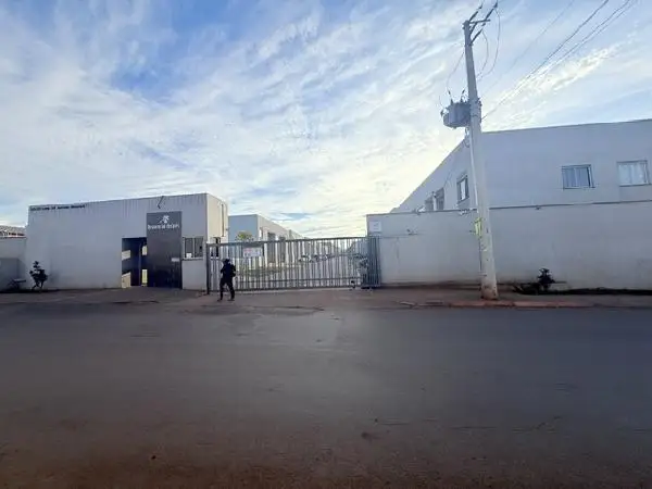 Imóvel em leilão - QUADRA 03, N. SN, Apto 102, CHC14 RUA OSWALDO CRUZ BL O PV TR VG11, MANSOES RECREIO MOSSORO, CIDADE OCIDENTAL, GO