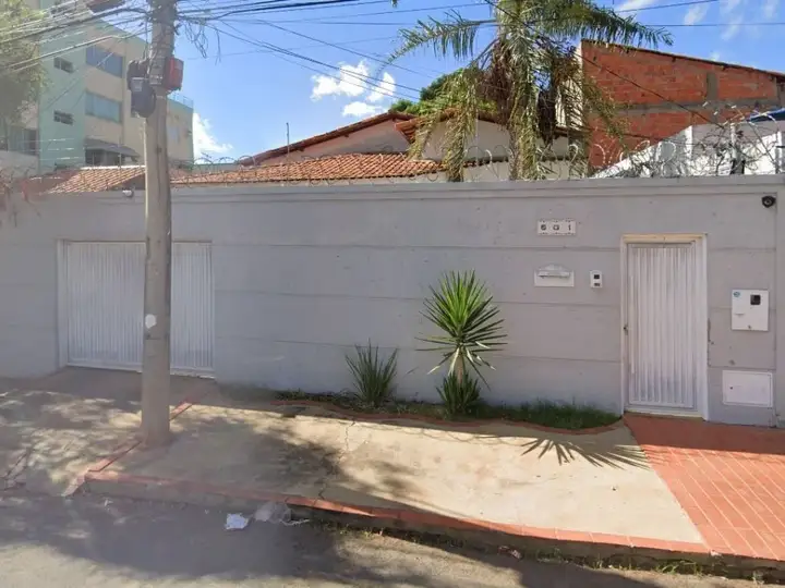 Casa em leilão em Montes Claros