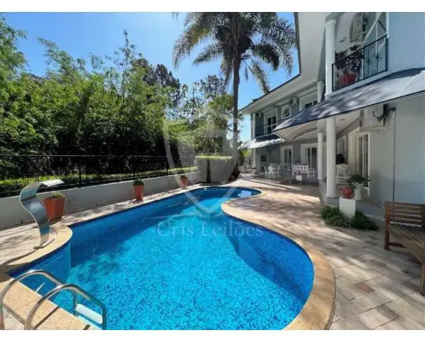 Residencial em leilão em Cotia