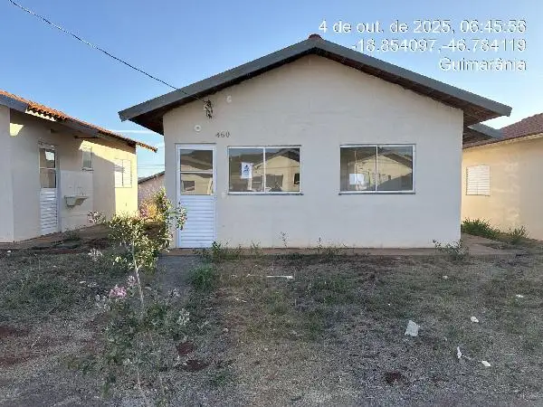 Casa em leilão em Guimarânia
