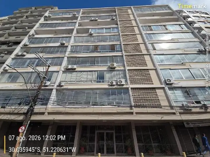 Apartamento em leilão em Porto Alegre