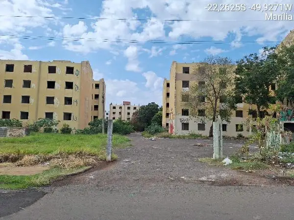 Apartamento em leilão em Marília