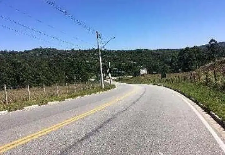 Terreno em leilão em Santana de Parnaíba