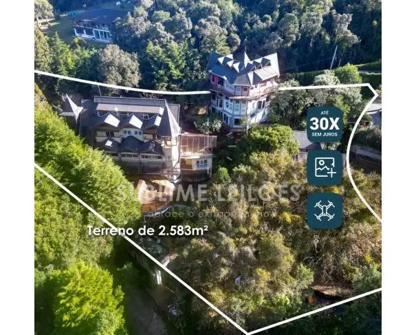Terreno de 2.583m²