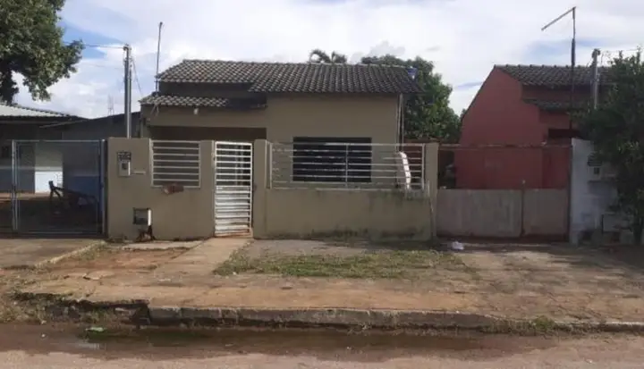 Casas em leilão em Padre Bernardo