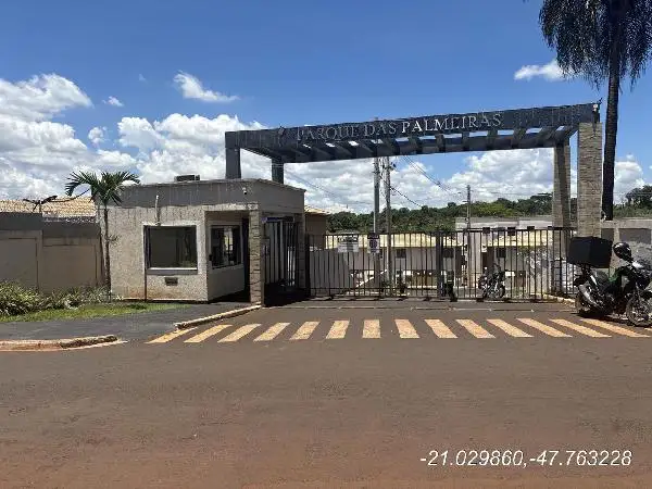 Casa em leilão em Jardinópolis