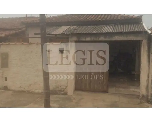 Residenciais em leilão em Bariri
