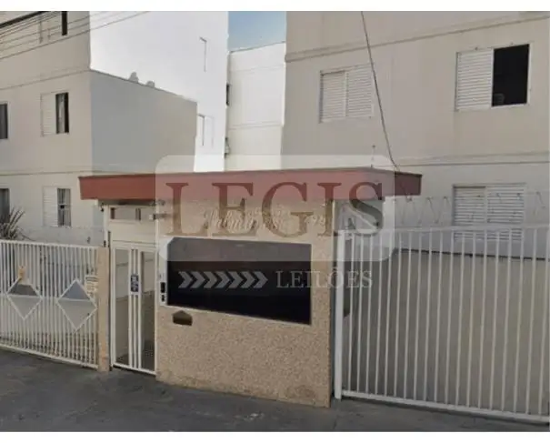Residenciais em leilão em Marília