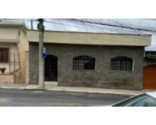 Residenciais em leilão em Barbacena
