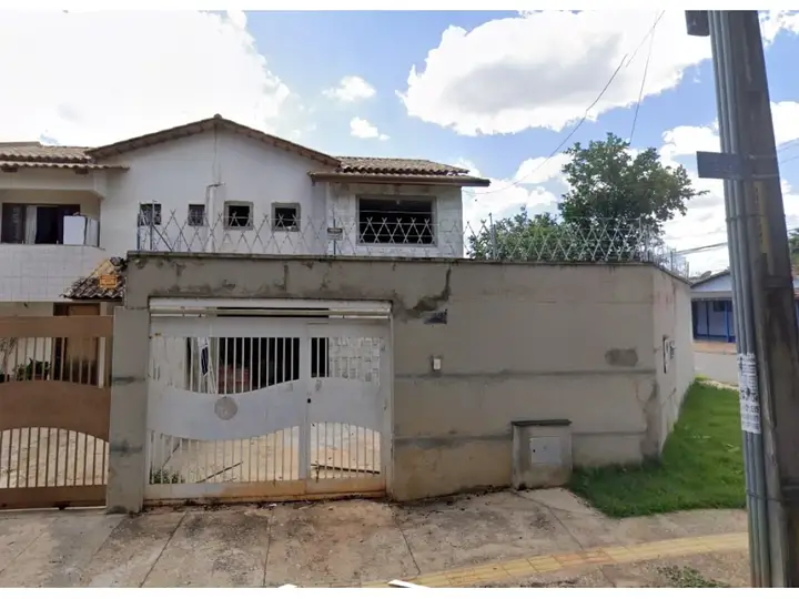 Leilão de Casa - Jardim América - Goiânia/GO cod: 235708