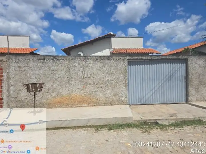 Casa em leilão em Altos