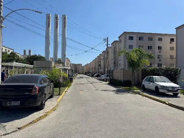 Imóvel em leilão - ESTRADA CABUCU DE BAIXO, N. 450, Apto 306, BL 10, GUARATIBA, RIO DE JANEIRO, RJ