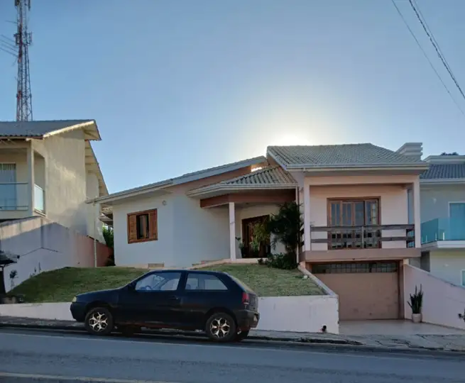 Um lote urbano sob nº 05, da quadra 224A, do Loteamento "Morada da Luz", com a área de 839,59m², em Abelardo Luz/SC