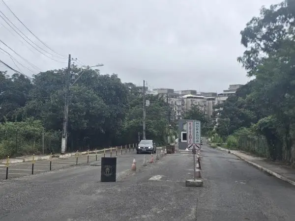 Imóvel em leilão - RUA JOSE LEITE, N. 686, Apto 303, BL 08 PAV 3, CAJI, LAURO DE FREITAS, BA