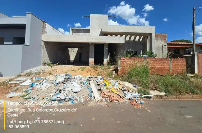 casa em leilão em Cruzeiro do Oeste