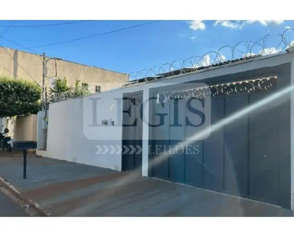 Residenciais em leilão em Iturama