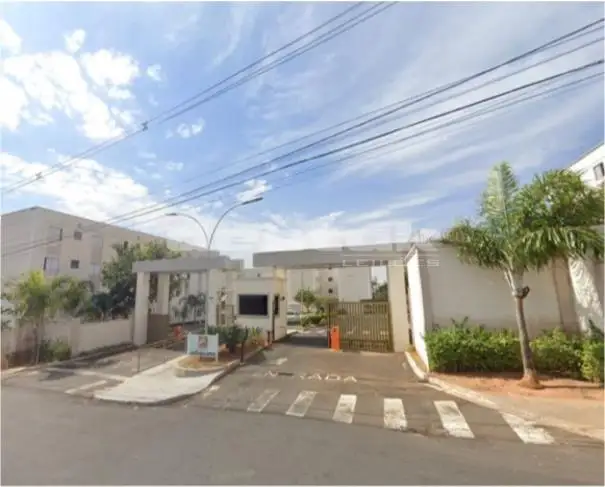 Residenciais em leilão em Marília