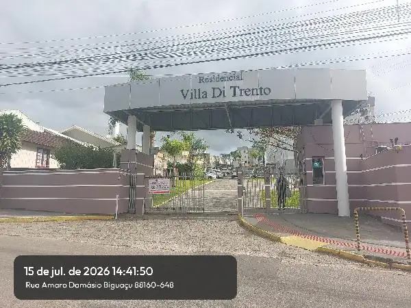 Apartamento em leilão em Biguaçu