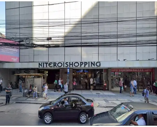 Comerciais em leilão em Niterói