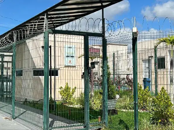 Imóvel em leilão - RUA VIVER SALVADOR, N. 350, Apto 204, BL 05, AREIA BRANCA, SALVADOR, BA