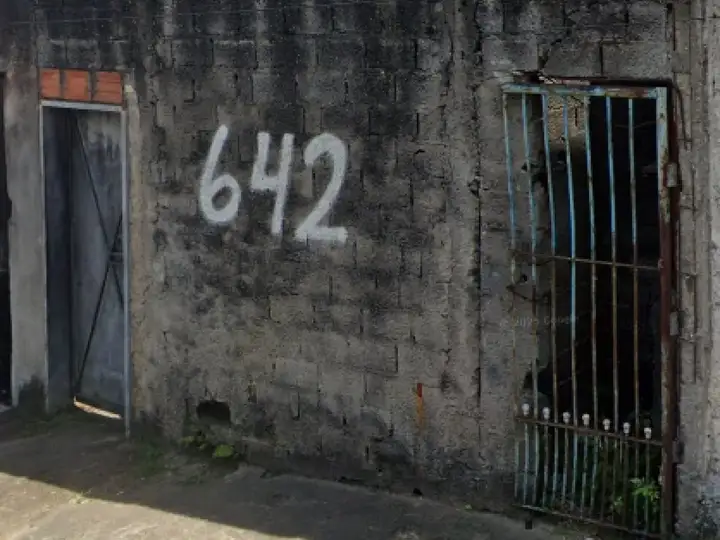 Casa em leilão em Itaquaquecetuba