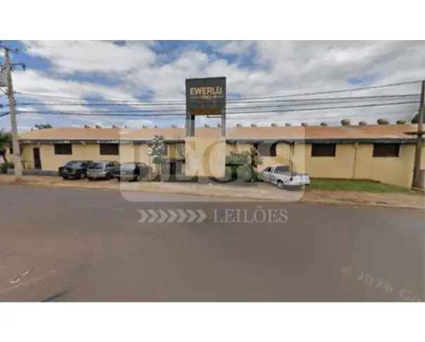 Comerciais em leilão em Jaú