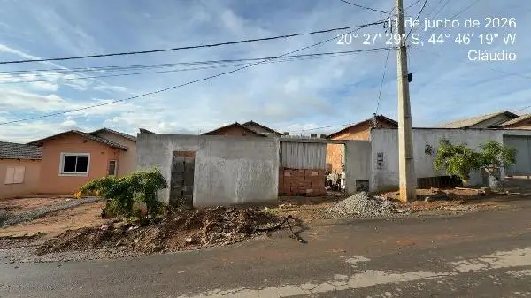 Casa em leilão em Cláudio