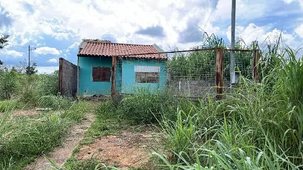 Imóvel em leilão - QUADRA 87 ( RUA 22),N. SN QD 87 LT 05 CS 01 RESIDENCIAL CAMPUS V, JARDIM BAMDEIRANTES - CEP: 72833-173, LUZIANIA - GOIAS