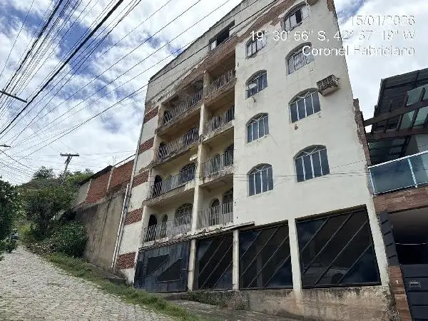 Apartamento em leilão em Coronel Fabriciano