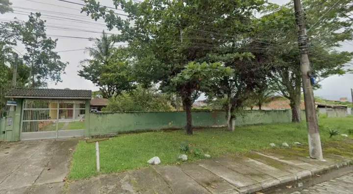 Terreno em leilão em Caraguatatuba
