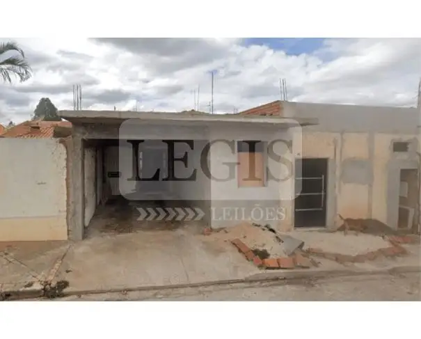 Residenciais em leilão em Bariri