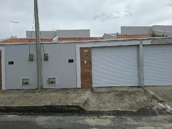 Imóvel em leilão - RUA REDENCAO, N. 43B, LT 70, OLHO D'AGUA, HORIZONTE, CE