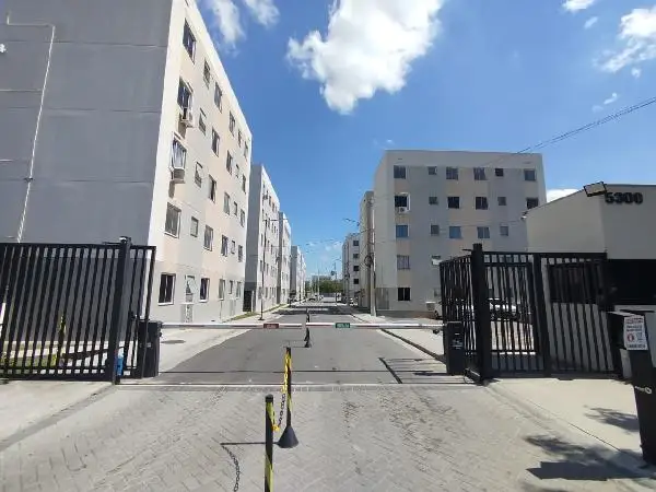 Imóvel em leilão - ESTRADA DO CAMPINHO, N. 5300, Apto 404, BL 03, COSMOS, RIO DE JANEIRO, RJ
