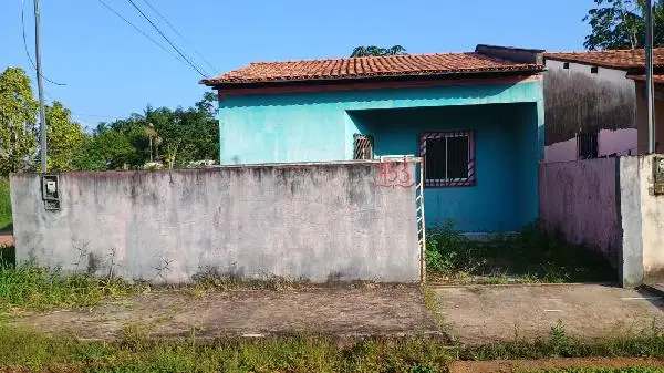 Casa em leilão em Santa Luzia do Paruá