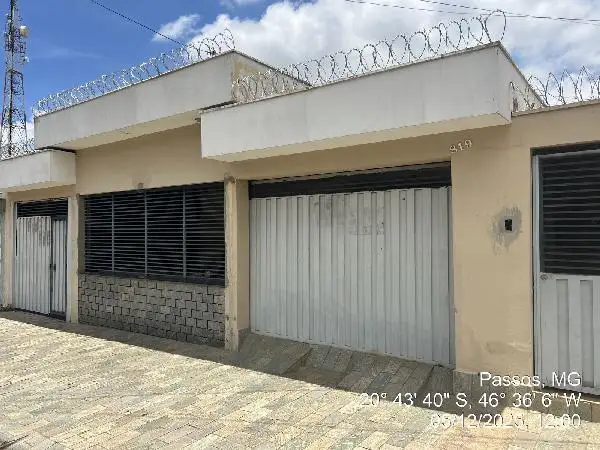 Casa em leilão em Passos