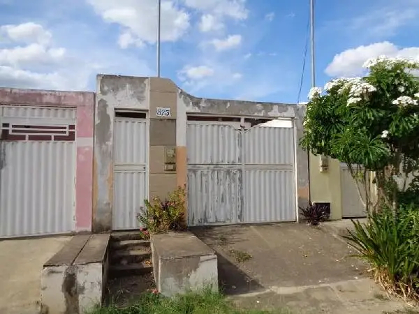 Casa em leilão em Iaçu
