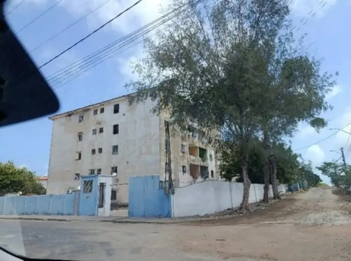 Apartamento em leilão em Aquiraz