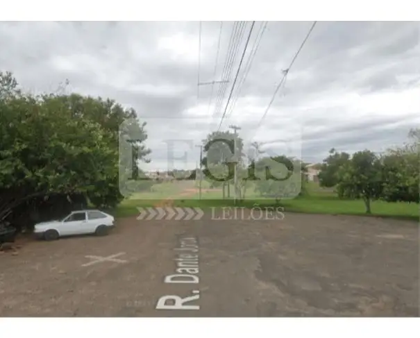 Terrenos em leilão em Lins