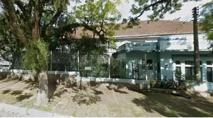 IMÓVEL - RUA DOUTOR LAURO DE OLIVEIRA, Nº 71 - PETROPOLIS - POA/RS