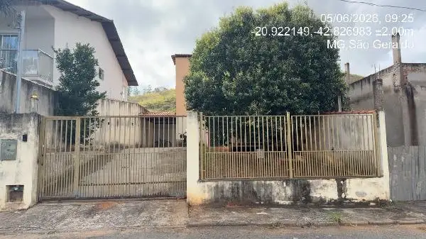 Casa em leilão em São Geraldo