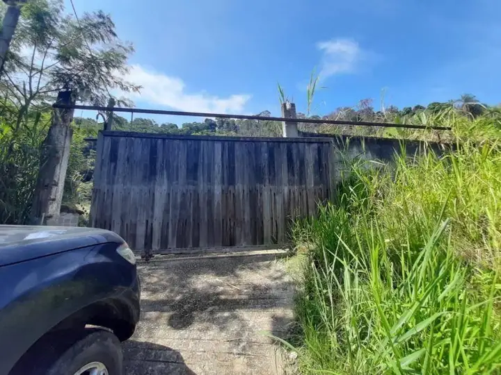 Casas em leilão em Magé
