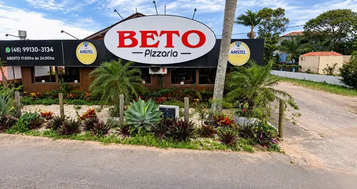 IMÓVEL ONDE ATUALMENTE FUNCIONA A EMPRESA "BETO PIZZARIA", LOCALIZADO NA RO...
