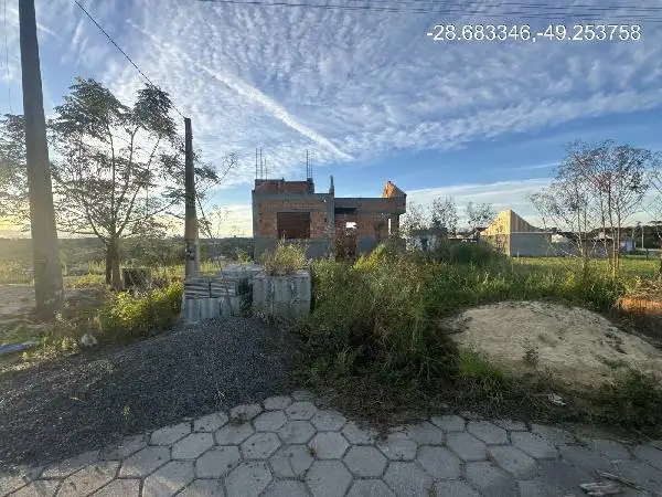 Terreno em leilão em Içara