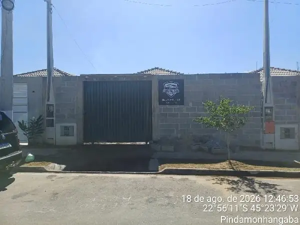 Casa em leilão em Pindamonhangaba