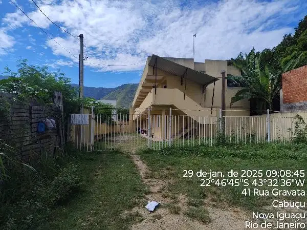 Casa em leilão em Nova Iguaçu