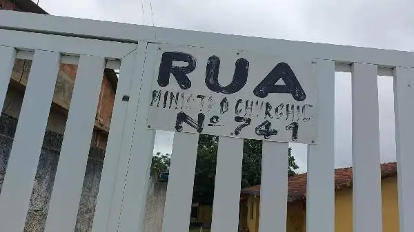 Imóvel em leilão - RUA PRESIDENTE CHURCHIL, N. 741, CS 04, MONJOLOS, SAO GONCALO, RJ