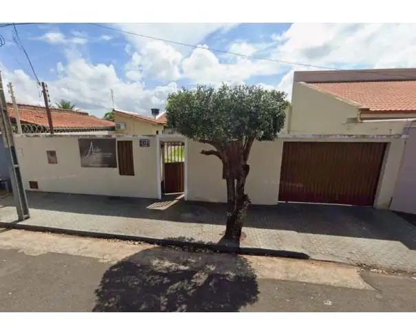 Goiatuba/GO - Vila Garcia - Casa com 150m²