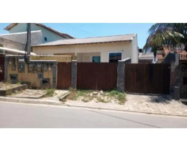 Residenciais em leilão em Araruama