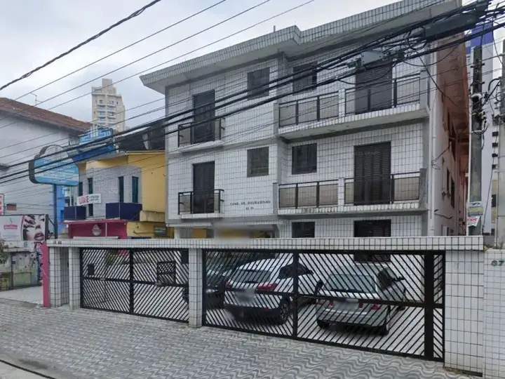 Apartamento em leilão em Santos