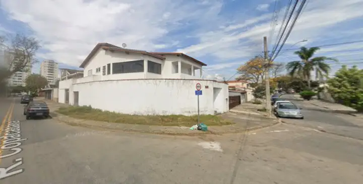 Casa em leilão em São José dos Campos